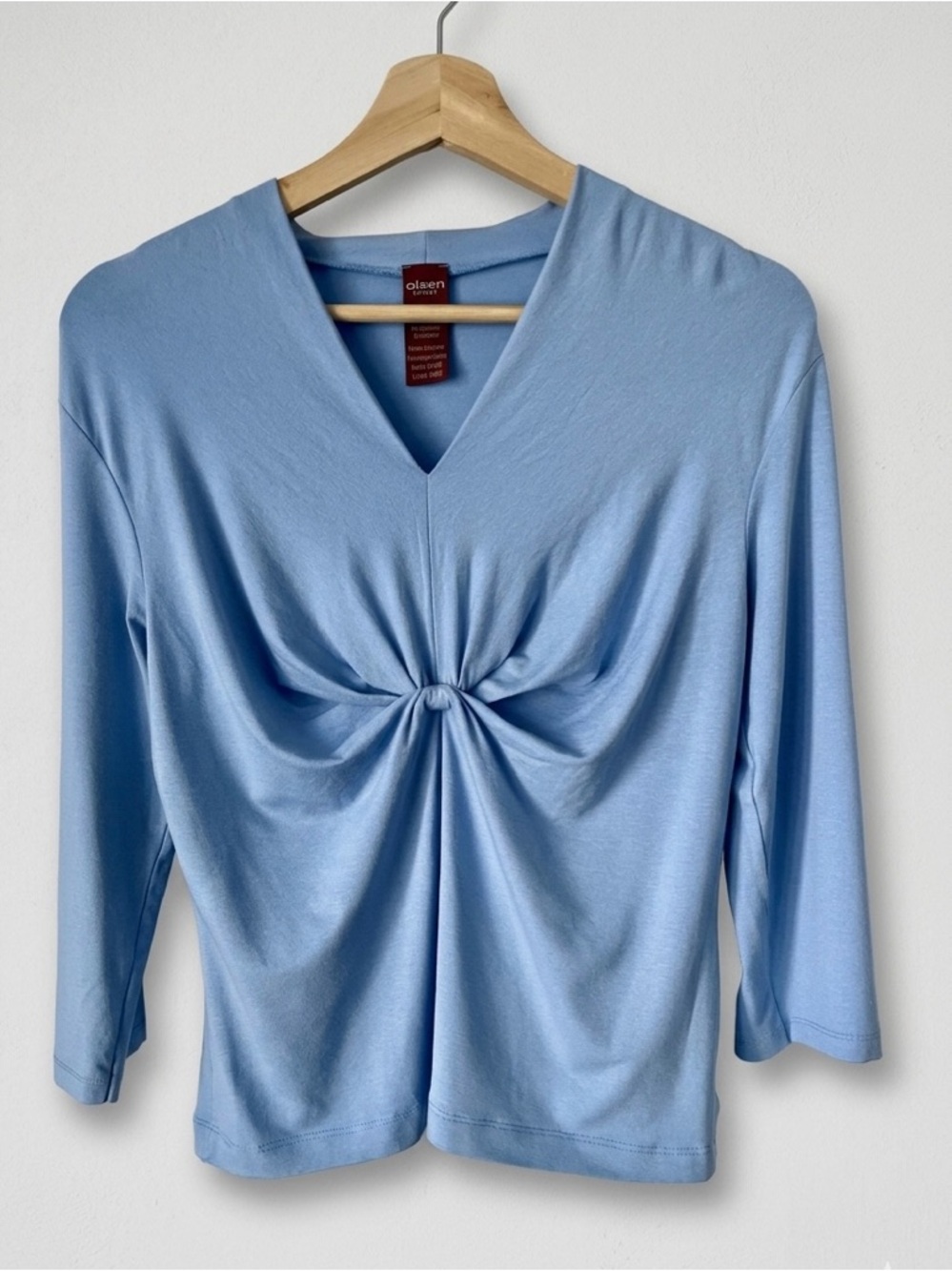 OLSEN Blue Twist Front Top 3/4 Sleeve Soft Stretch Size 6 - Picture 2 of 8
